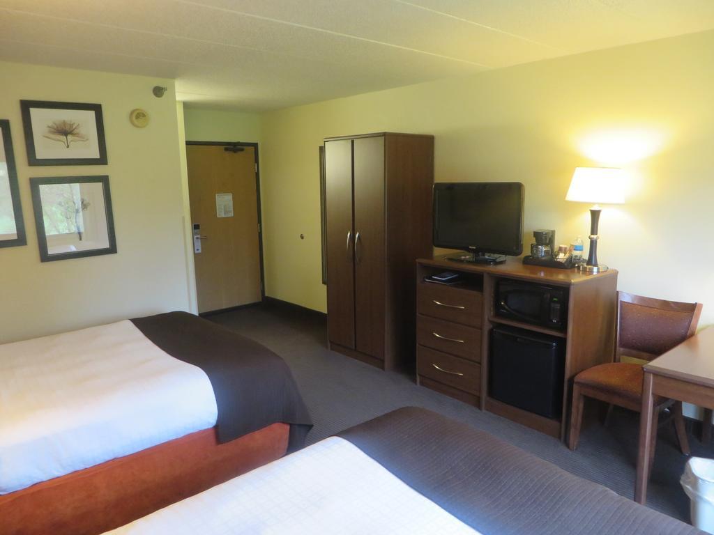 Hotel Americinn By Wyndham 3*