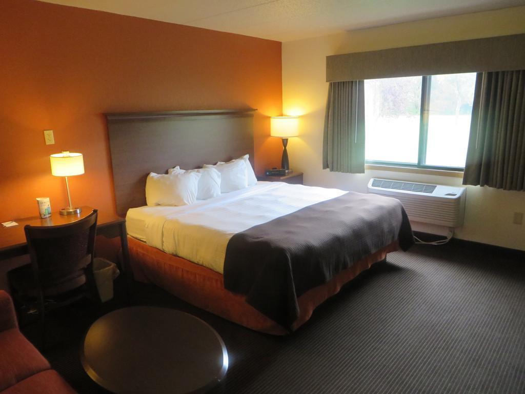 Hotel Americinn By Wyndham 3*