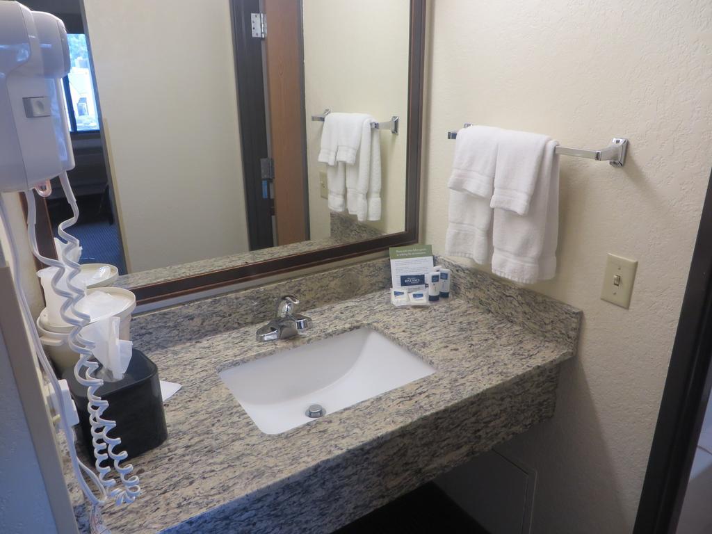 Americinn By Wyndham Hotel 3*