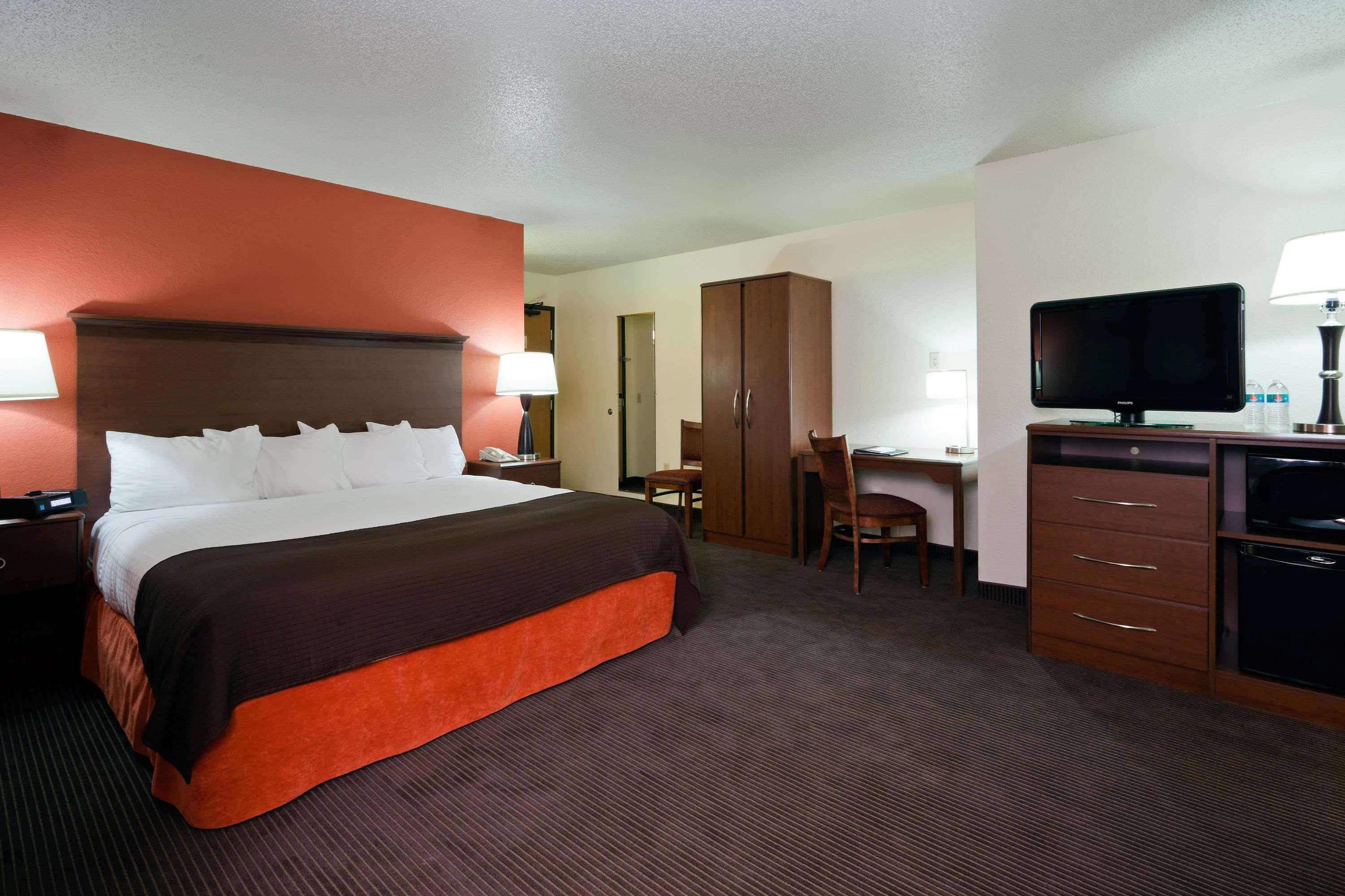 Americinn By Wyndham Hotel Worthington